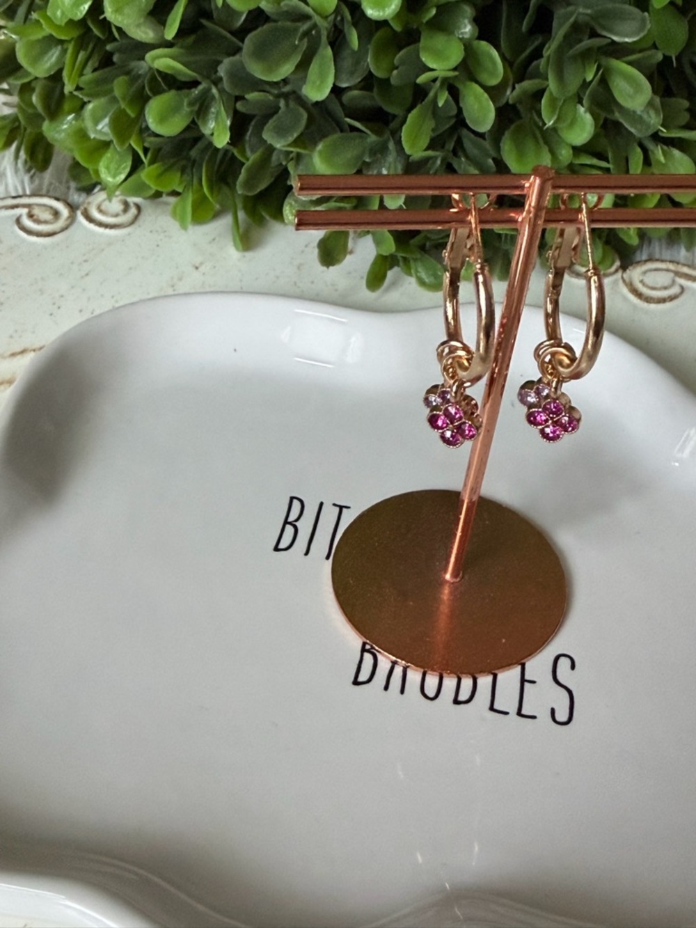 Gold tone Hoop Earrings with interchangeable Flower Charms